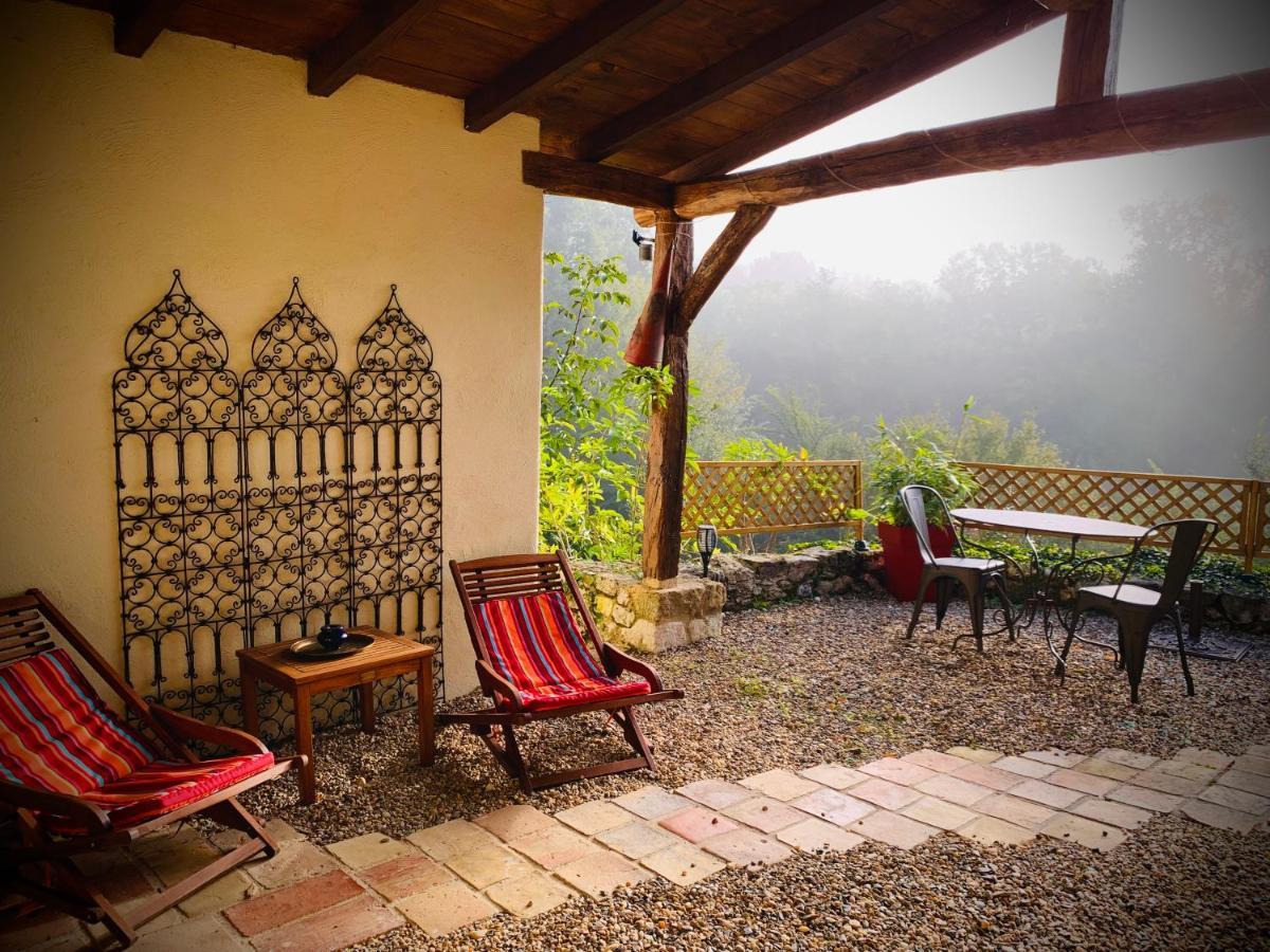 Gîte la canopée à Duras - Piscine Extérieur photo