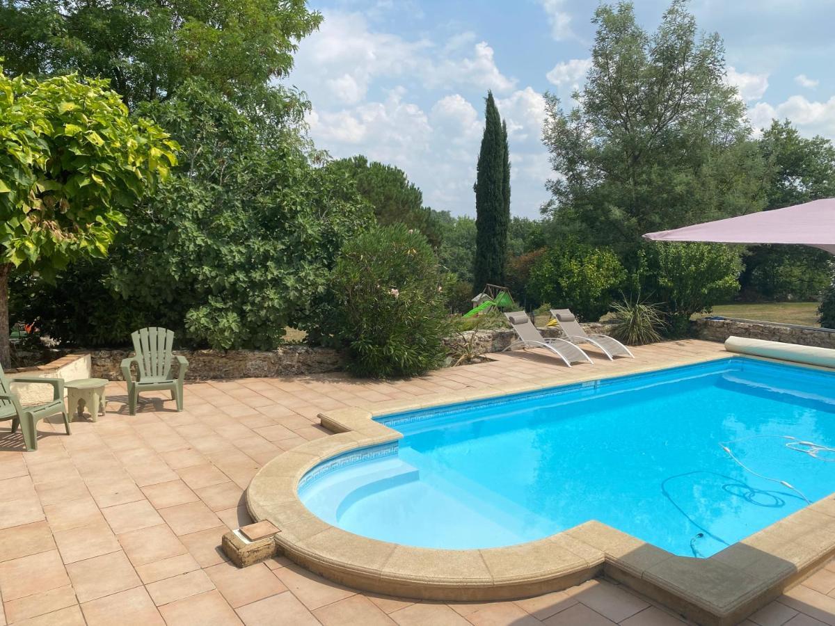 Gîte la canopée à Duras - Piscine Extérieur photo